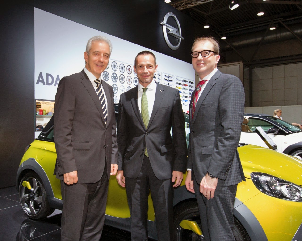 Η Opel ανακοίνωσε τη βασική τιμή για το νέο SUV πόλης Mini-Crossover Opel ADAM ROCKS που έρχεται στις 30 Ιουνίου - Φωτογραφία 2