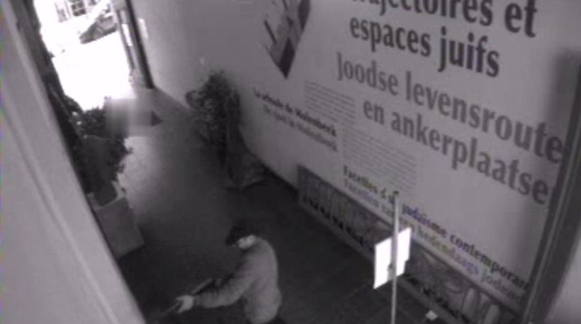 Ολάντ: Επιβεβαίωσε τη σύλληψη υπόπτου για την επίθεση στις Βρυξέλλες - Φωτογραφία 1