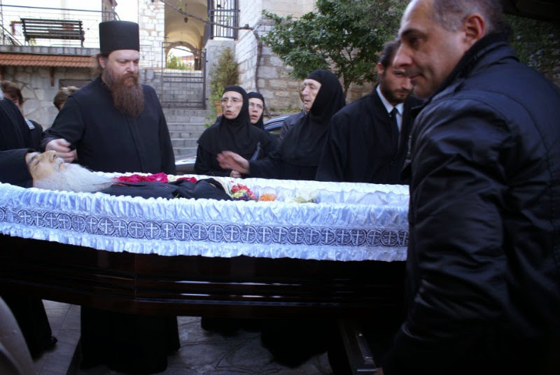 4842 - Αναστάσιμοι Ύμνοι στο κατευόδιο του Γέροντα Μωυσή - Φωτογραφία 8