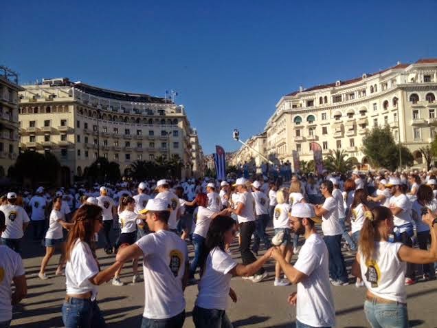 Η Θεσσαλονίκη έσπασε το ρεκόρ Γκίνες στη salsa! [Photos και Video] - Φωτογραφία 3