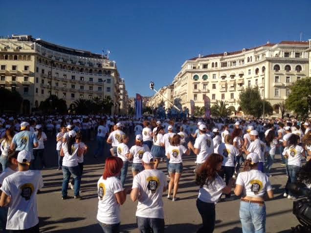 Η Θεσσαλονίκη έσπασε το ρεκόρ Γκίνες στη salsa! [Photos και Video] - Φωτογραφία 5