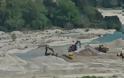 Αγρίνιο: Σήκωναν παράνομα άμμο από την κοίτη του ποταμού Αχελώου