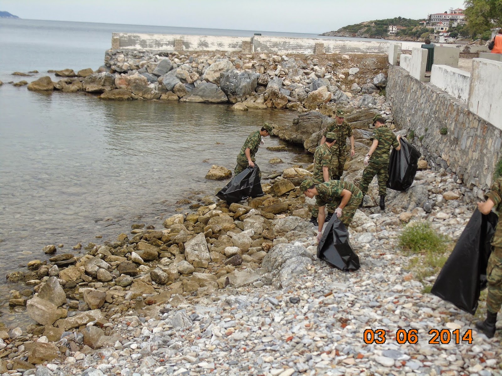 ΚΑΘΑΡΙΣΜΟΣ ΑΚΤΩΝ ΣΤΗ ΣΑΜΟ ΑΠΟ ΤΗΝ  79 ΑΔΤΕ - Φωτογραφία 5