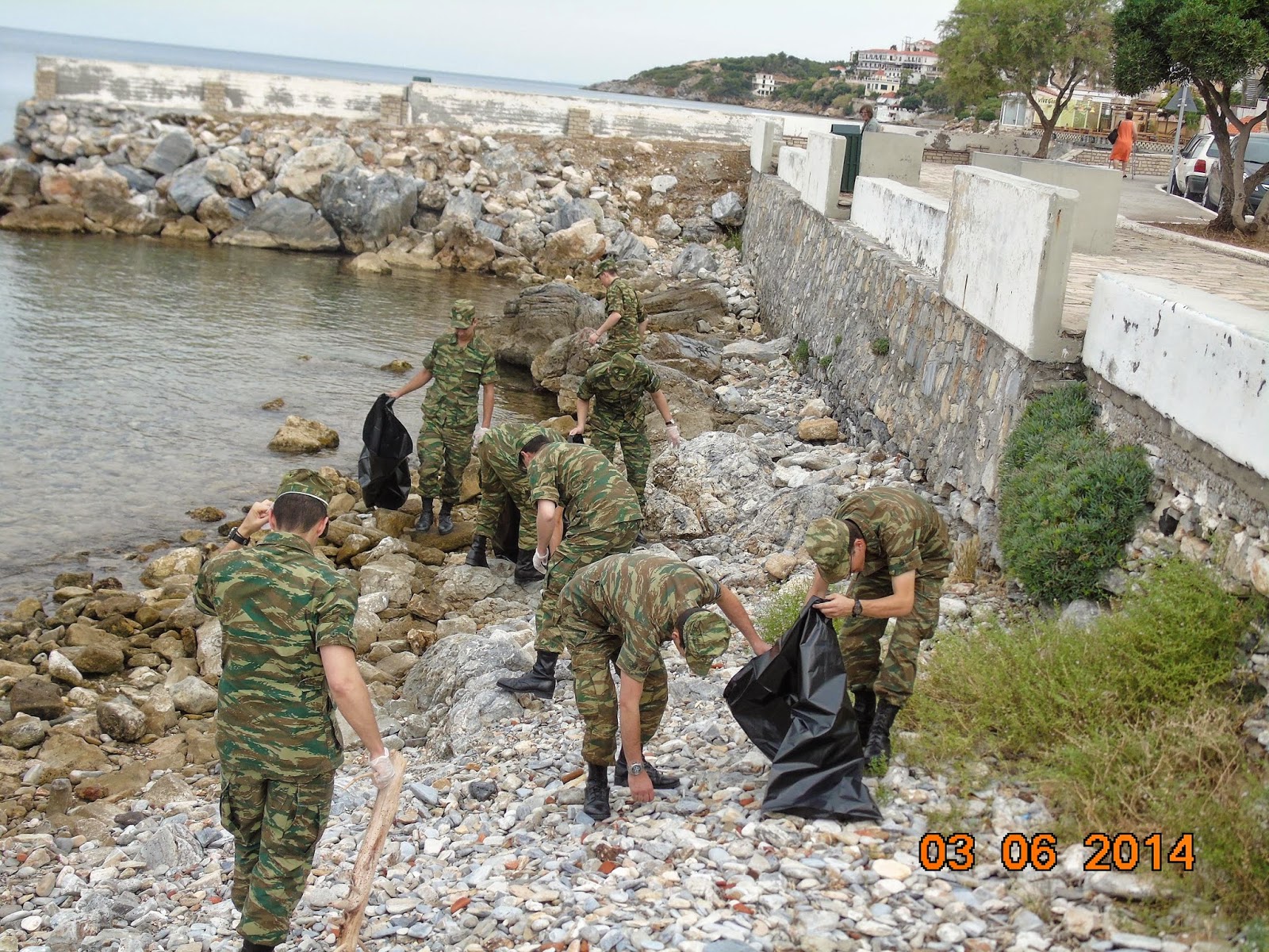 ΚΑΘΑΡΙΣΜΟΣ ΑΚΤΩΝ ΣΤΗ ΣΑΜΟ ΑΠΟ ΤΗΝ  79 ΑΔΤΕ - Φωτογραφία 6