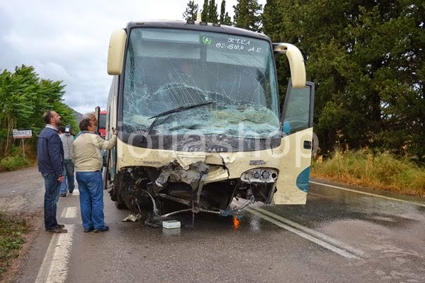 Τραγωδία στη Θήβα: Μητέρα δύο ανήλικων παιδιών έπεσε πάνω σε ΚΤΕΛ και έχασε τη ζωή της - Φωτογραφία 4