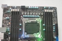 H MSI αποκάλυψε την μοναδική DDR4 Χ99 μητρική