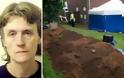 Βρετανία: Σκότωσε τους γονείς της και έκρυβε τη δολοφονία τους επί 15 χρόνια