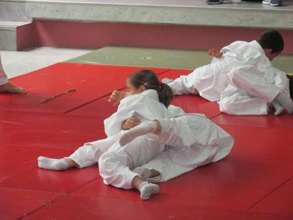 Τις δεξιότητες τους στο τζούντο παρουσίασαν οι νεαροί αθλητές του Τμήματος Αθλητισμού Δήμου Αμαρουσίου στους καταληκτικούς αγώνες της φετινής χρονιάς - Φωτογραφία 1
