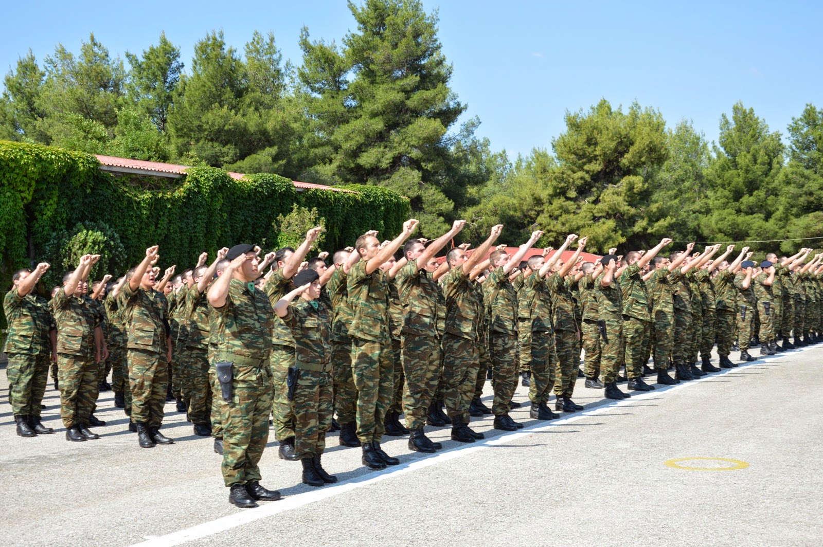 Ορκωμοσία της 2014 Γ΄ΕΣΣΟ στο ΚΕΤΘ - Φωτογραφία 3