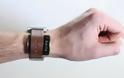 Glance: Το gadget που μετατρέπει κάθε ρολόι σε smartwatch