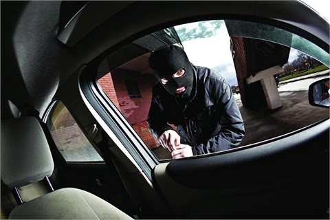Δύο συλλήψεις για κλοπή αυτοκινήτου στην Αμαλιάδα - Φωτογραφία 1