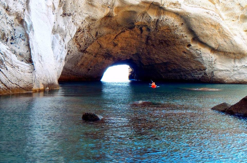 Μια μικρή γεύση από την πανέμορφη Μήλο [photos] - Φωτογραφία 4