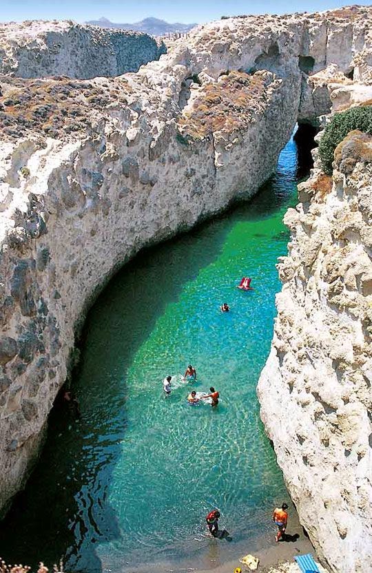 Μια μικρή γεύση από την πανέμορφη Μήλο [photos] - Φωτογραφία 8