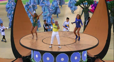 Καρέ καρέ η εκρηκτική εμφάνιση της Τζένιφερ Λόπεζ στην τελετή του Μουντιάλ - Φωτογραφία 4