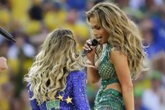 Ποια είναι η εκρηκτική Βραζιλιάνα που έκλεψε την παράσταση από την Τζένιφερ Λόπεζ στην έναρξη του Μουντιάλ [photos]