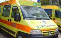 Σοβαρό ατύχημα στη Καστοριά - Οδηγός Ι.Χ παρέσυρε και τραυμάτισε πεζό [photos] - Φωτογραφία 1