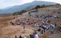 Η πρώτη, μετά από αιώνες, θεατρική παράσταση στο χώρο του Αρχαίου Θεάτρου Αιγείρας! Πώς να πάτε