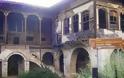 Σε τραγική κατάσταση βρίσκεται το ιστορικό σπίτι του Δεσπότη στα Ιωάννινα - Αντί να αποτελεί πόλο έλξης επισκεπτών έχει αφεθεί στη τύχη του [photos]