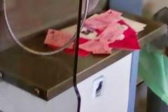 Μέντιουμ δίνει προβλέψεις στους ασθενείς του νοσοκομείου Τρικάλων