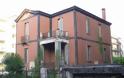 Σε πλήρη εγκατάλειψη το αρχοντικό Γκωλέτση στα Ιωάννινα - Πεθαίνει μέρα με τη μέρα το ιστορικό κτήριο [photos]