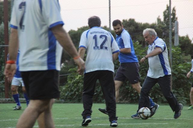 Αγώνας Ποδοσφαίρου μεταξύ Δημάρχων στην Πεντέλη - Φωτογραφία 2