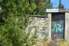 Εικόνα εγκατάλειψης το εβραϊκό νεκροταφείο στα Τρίκαλα [photos]
