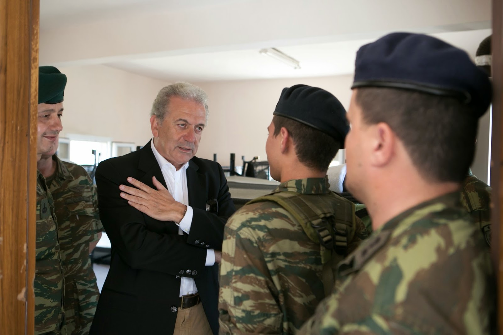 Ολοκλήρωση επίσκεψης Υπουργού Εθνικής Άμυνας Δημήτρη Αβραμόπουλου σε Λήμνο και Άγιο Ευστράτιο - Φωτογραφία 8