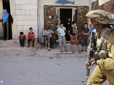Ισραηλινοί στρατιώτες σκότωσαν έναν 15χρονο παιδάκι από τη Παλαιστίνη - Φωτογραφία 1