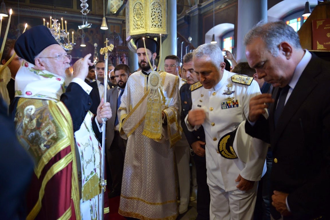 Παρουσία Αρχηγού ΓΕΝ στη ν. Ύδρα κατά την Επίσημη Επίσκεψη του Οικουμενικού Πατριάρχη - Φωτογραφία 3