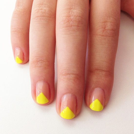 Neon μανικιούρ: Ιδιαίτερα nail art σχέδια και φωτεινά καλοκαιρινά βερνίκια για να υιοθετήσεις το trend! - Φωτογραφία 8