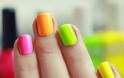 Neon μανικιούρ: Ιδιαίτερα nail art σχέδια και φωτεινά καλοκαιρινά βερνίκια για να υιοθετήσεις το trend! - Φωτογραφία 6