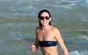 Bikini Bodies: Όταν οι celebrities πάνε παραλία! - Φωτογραφία 11