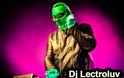 DJs με μάσκες, στολές και εκκεντρικές εμφανίσεις [photos] - Φωτογραφία 10