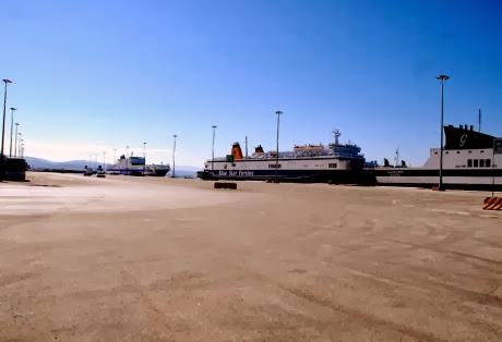 Πάτρα: Απομάκρυνση μεταναστών και ελεύθερη πρόσβαση πολιτών στο νέο Λιμάνι - Οι πρωτοβουλίες αξιοποίησης του παραλιακού μετώπου - Φωτογραφία 1