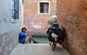 Στάση στην Πάτρα για τον Ιρανό φοιτητή που ταξιδεύει με ποδήλατο από τη Γερμανία στη χώρα του - Φωτογραφία 3
