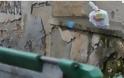 Τραγωδία στην Ανδραβίδα: Νεκρός Βούλγαρος που έτρωγε από τα σκουπίδια