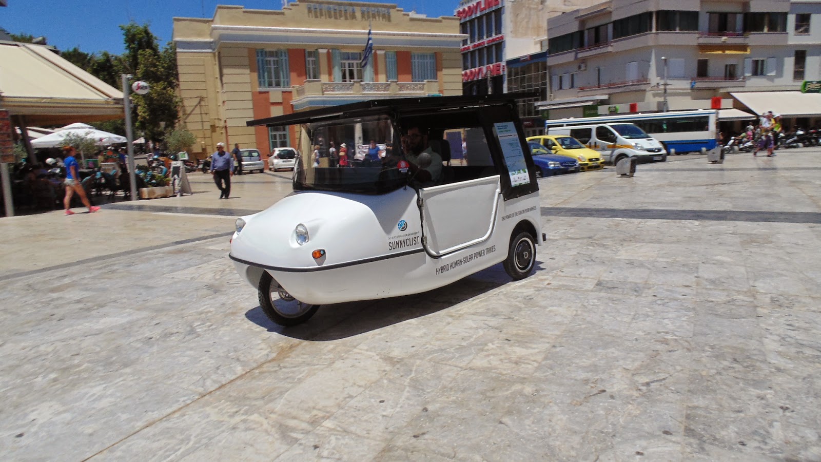 Το ηλιακό όχημα που κατασκευάστηκε στη Κρήτη... [photos] - Φωτογραφία 1