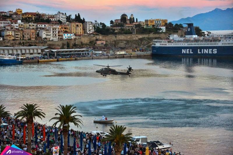 Εντυπωσιακά στιγμιότυπα από το 4ο AirSea Show στην Καβάλα [PHOTOS] - Φωτογραφία 2