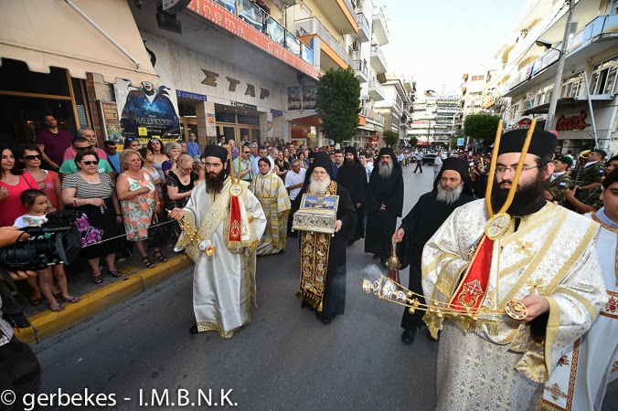 4962 - Η Βέροια υποδέχθηκε την Αγία Ζώνη της Παναγίας (φωτογραφίες) - Φωτογραφία 3