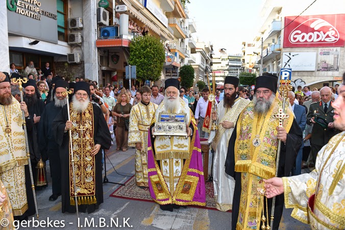 4962 - Η Βέροια υποδέχθηκε την Αγία Ζώνη της Παναγίας (φωτογραφίες) - Φωτογραφία 9