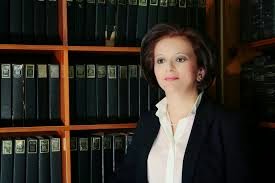 Ερώτηση Μαρίνας Χρυσοβελώνη στη Βουλή για τον διορισμό διευθύντριας στο Υπουργείο Υγείας μόνο με απολυτήριο Λυκείου - Φωτογραφία 1
