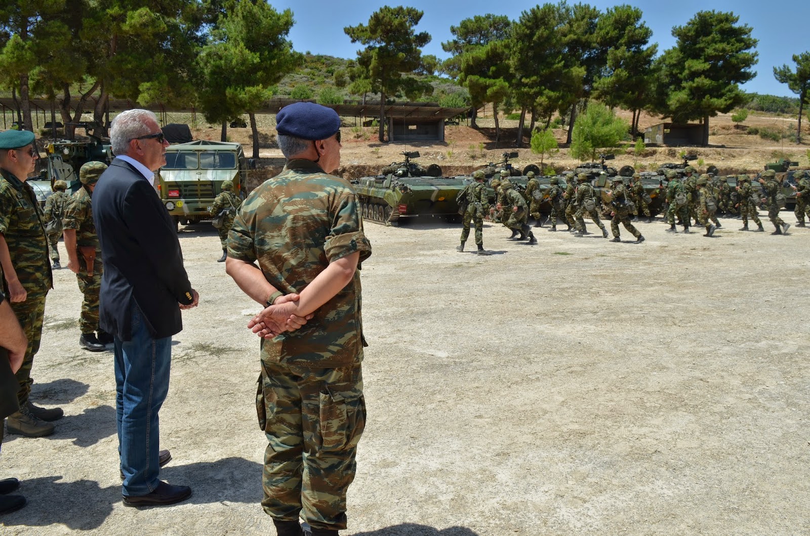 Φωτό από την επίσκεψη Αβραμόπουλου στην ΠΕ της 79 ΑΔΤΕ - Φωτογραφία 8