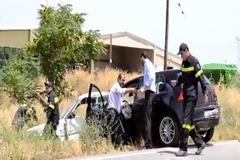 Τροχαίο ατύχημα με 3 αυτοκίνητα και ένα τραυματία στη Θήβα [photos - video]