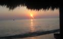 Χωρίς εισιτήριο - Οι 20 καλύτερες παραλίες της Αττικής που δεν χρειάζεται να πληρώσεις είσοδο [photos] - Φωτογραφία 5