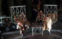 Με επιτυχία δόθηκε η παράσταση της Ομηρικής Ιλιάδας στο Αρχαίο Ρωμαικό Ωδείο της Πάτρας - Δείτε φωτό - Φωτογραφία 3