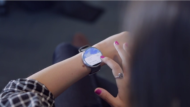 Moto 360. Δίλεπτο χορταστικό επίσημο video για το πανέμορφο Android Wear smartwatch! - Φωτογραφία 3