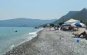 Βουτιές με θέα τον «Κοκκινόβραχο» στην παραλία Λάκκος του Λεωνιδίου! [video] - Φωτογραφία 2