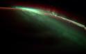 Αστροναύτης «ανεβάζει» βίντεο με μία καταιγίδα από το διάστημα! (Βίντεο) - Φωτογραφία 2