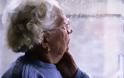 Ποια είναι η χώρα των πιο μοναχικών ανθρώπων: Εκατοντάδες χιλιάδες, ιδίως ηλικιωμένοι, υποφέρουν από μοναξιά