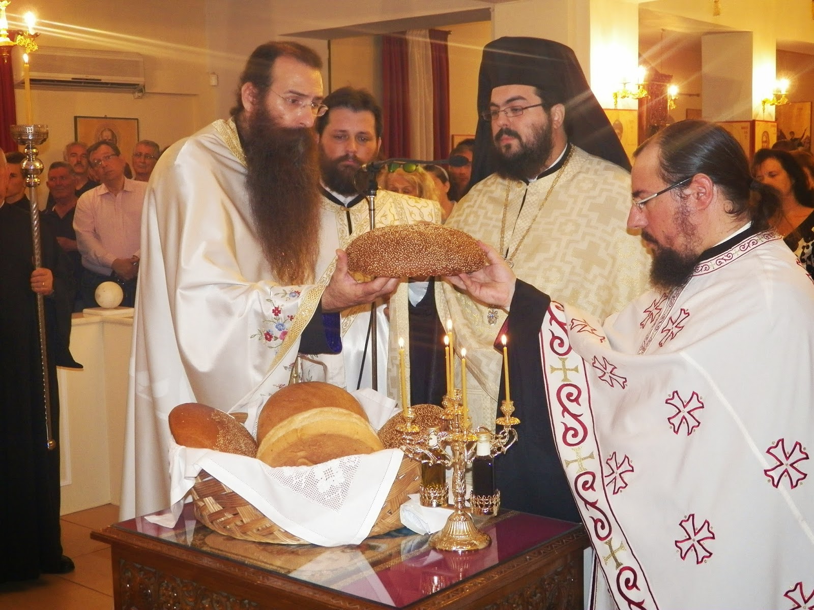 Η Εορτή των Αγίων Κορυφαίων Αποστόλων Πέτρου και Παύλου στη Μητρόπολη Γλυφάδας - Φωτογραφία 5